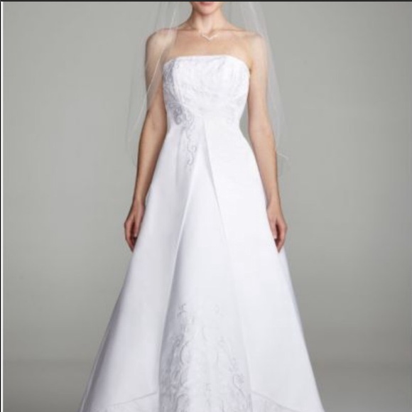 NWT DAVID’S BRIDAL A-LINE WHITE WEDDING DRESS - Picture 2 of 4